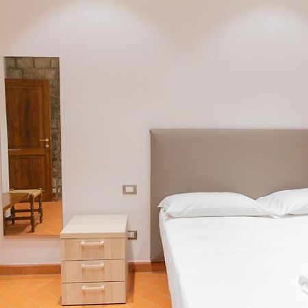 Cozy And Charmin 3Br Apartment Steps By Duomo Φλωρεντία Εξωτερικό φωτογραφία