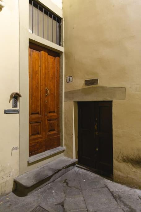 Cozy And Charmin 3Br Apartment Steps By Duomo Φλωρεντία Εξωτερικό φωτογραφία