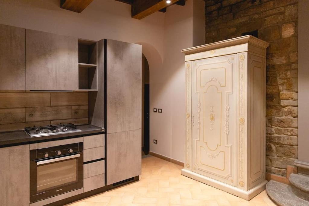 Cozy And Charmin 3Br Apartment Steps By Duomo Φλωρεντία Εξωτερικό φωτογραφία