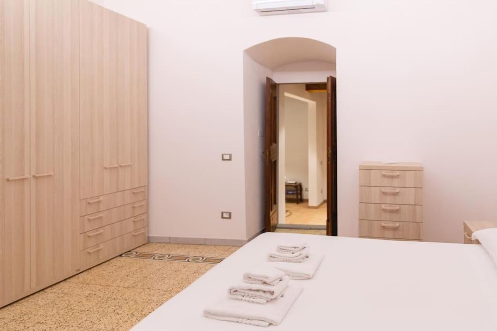 Cozy And Charmin 3Br Apartment Steps By Duomo Φλωρεντία Εξωτερικό φωτογραφία